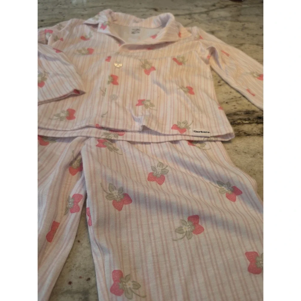 Gerber Toddler Girls' 2-Piece Button Up‎ Pajama Set, Berries, 3T